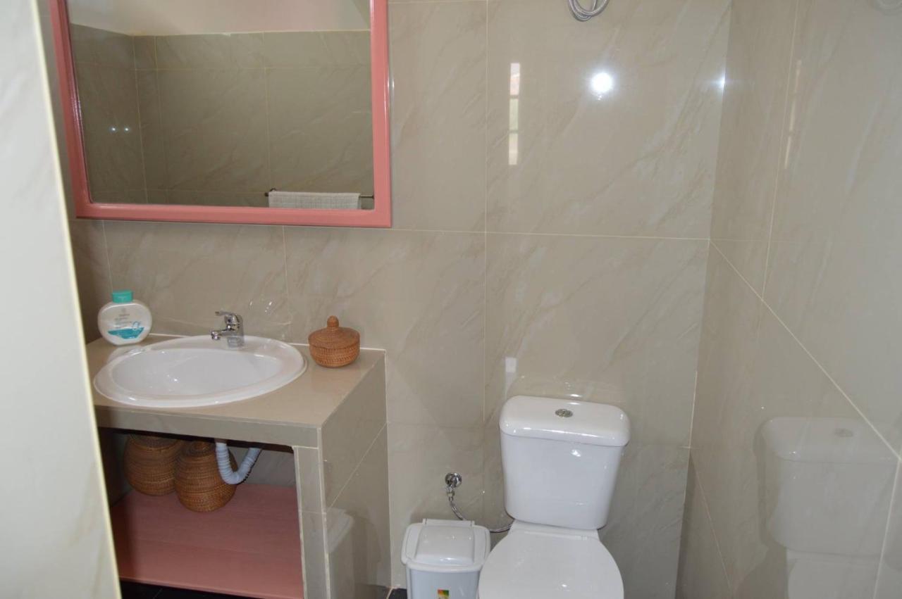 Apartamento T1 Mobiliado Com Wi-Fi Praia Ngoại thất bức ảnh